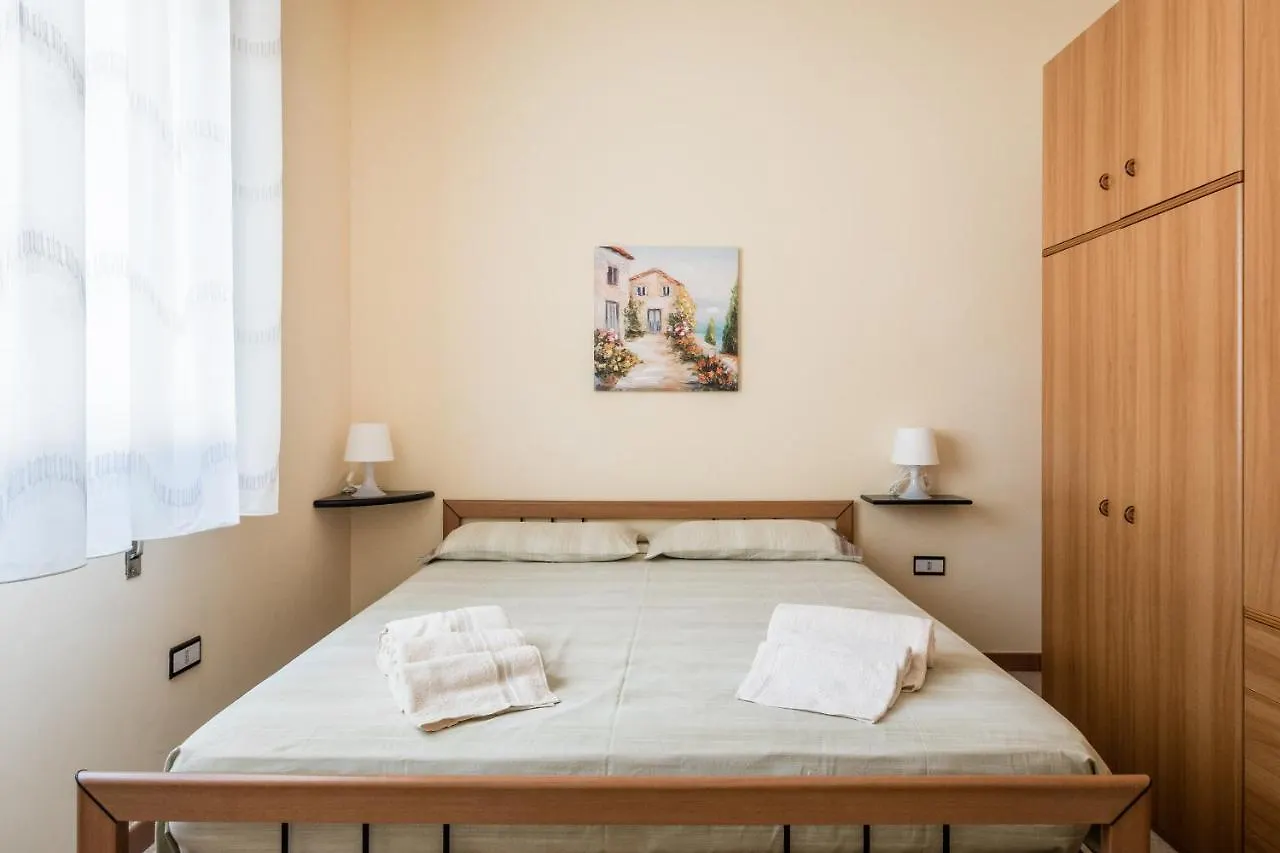 Red House Near The Sandy Beach, Parking & Wi-Fi Avola Holiday home