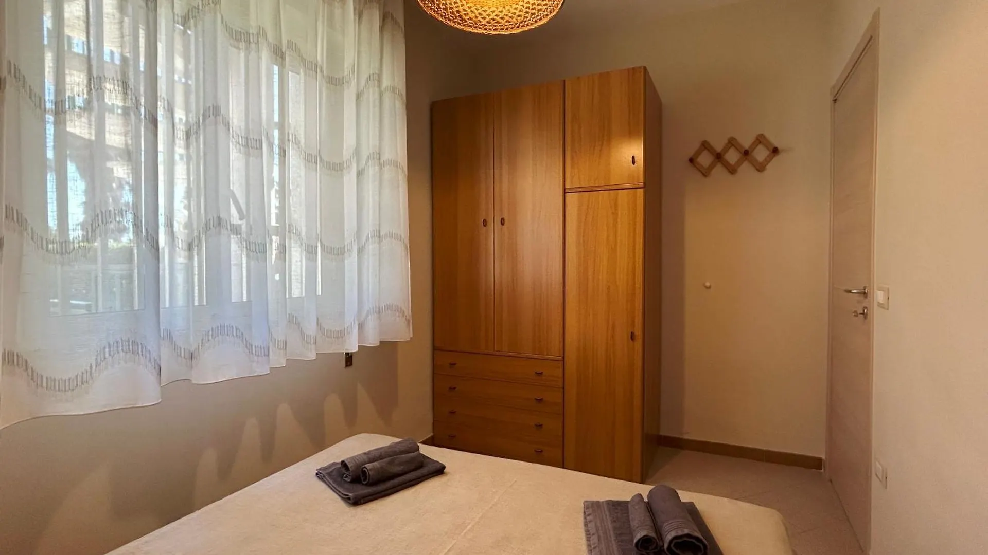 Red House Near The Sandy Beach, Parking & Wi-Fi Avola Italy